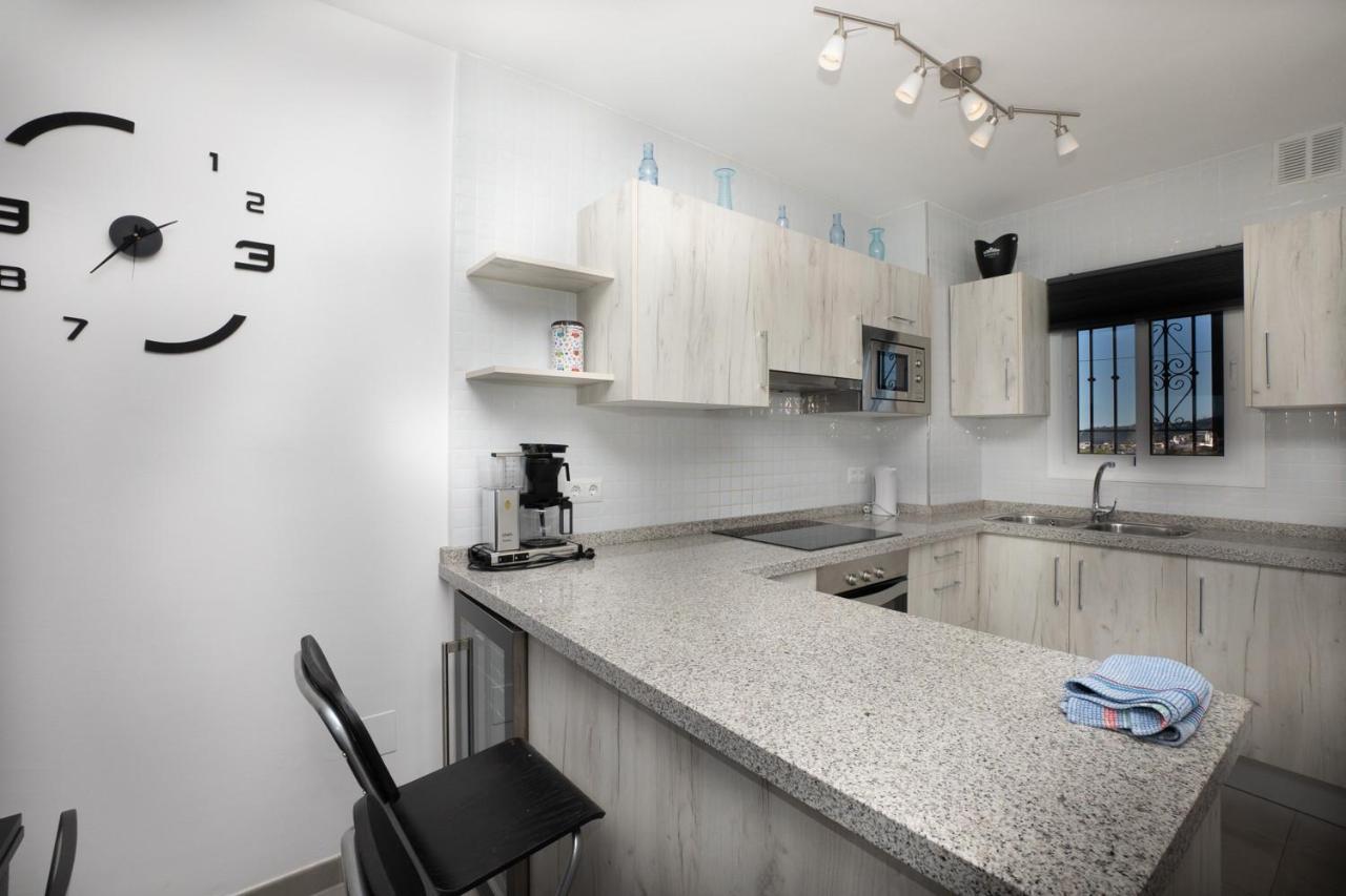 Edf. Almijara 3ºe Apartment เนร์คา ภายนอก รูปภาพ